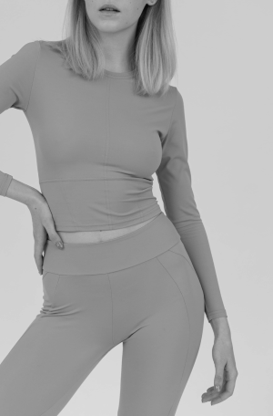 Yoga / Athleisure Made from Recycled Nylon Fabric Yoga / Athleisure Made from Recycled Nylon Fabric